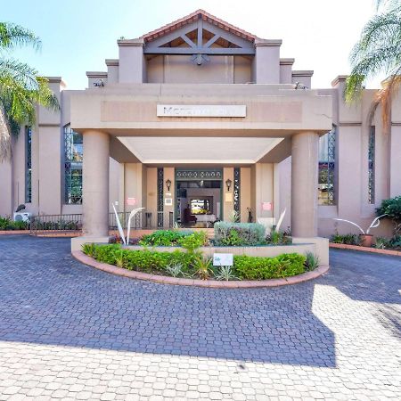 Mercure Hotel Nelspruit Mbombela Exterior photo